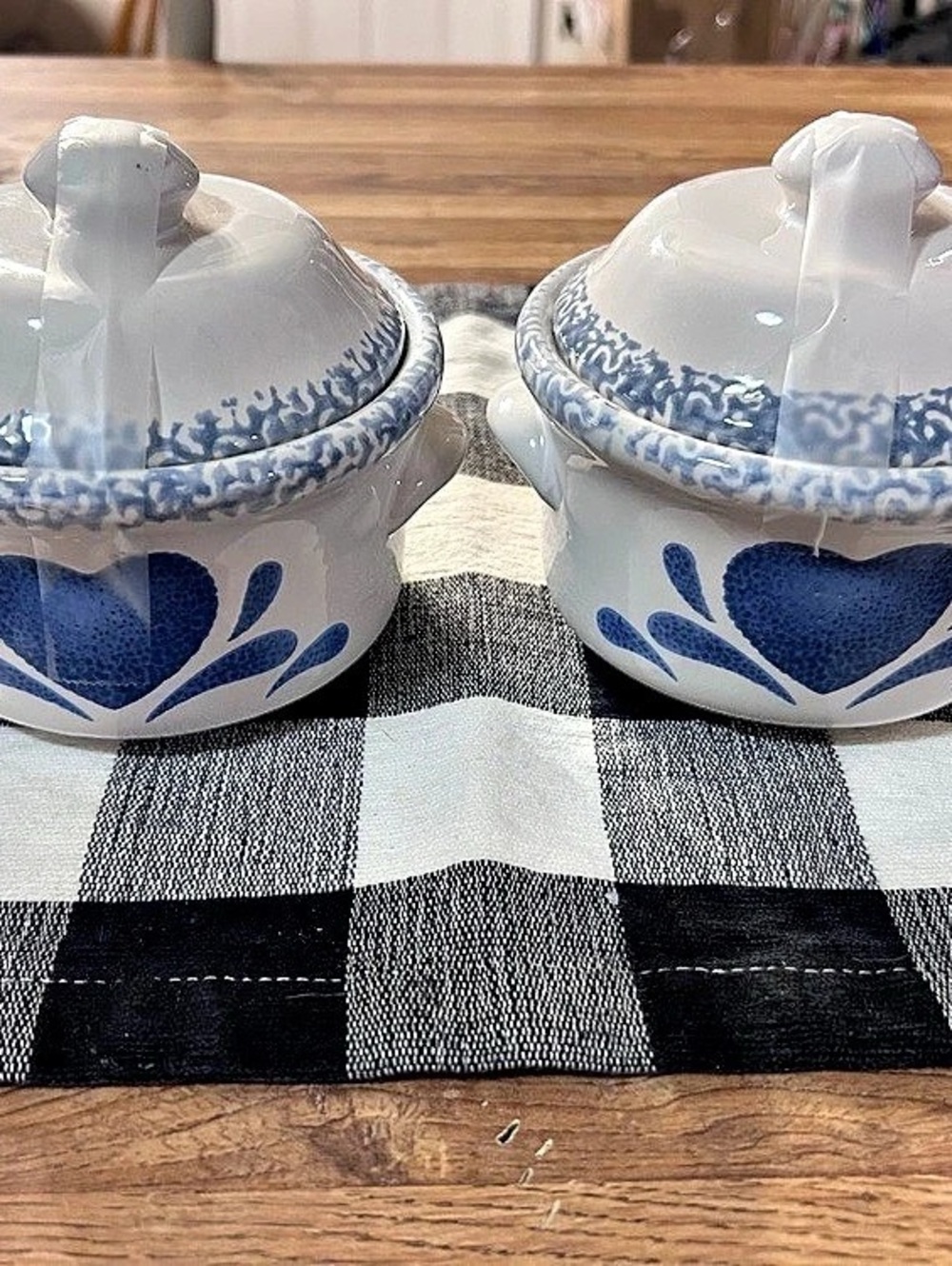 Corelle Blue Sponge Soup Crock